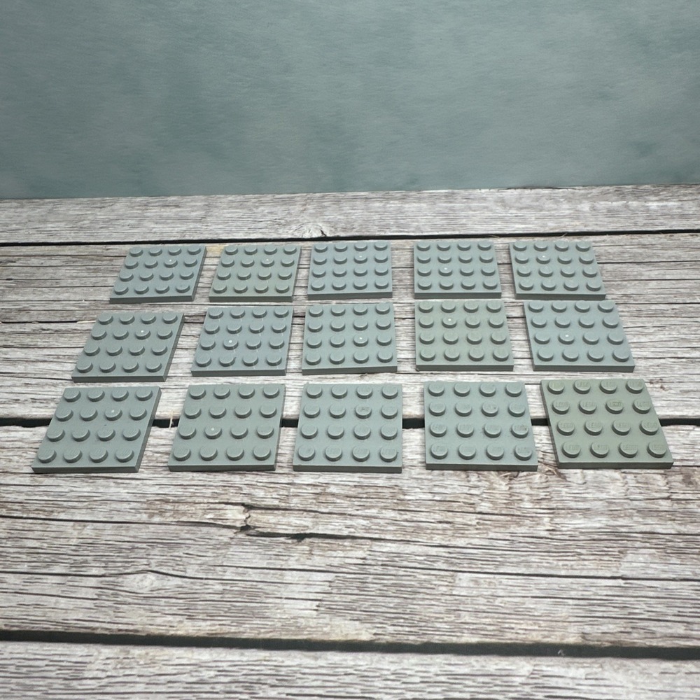Lego Part 3031 - Plate, 4x4 Light Bluish Gray - Lot‎ Of 15